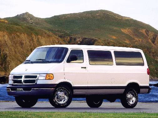 2002 Dodge Ram Wagon Price, Value, Depreciation & Reviews | Kelley